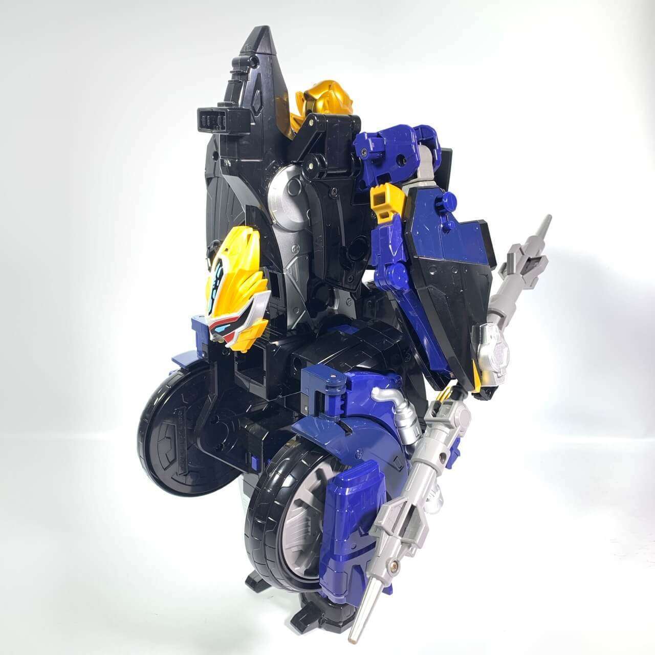 [LOOSE] Tokumei Sentai Go-Busters: Buster Machine LT-06 DX Tategamilioh & CB-01 DX Go-Buster Ace Special Set | CSTOYS INTERNATIONAL